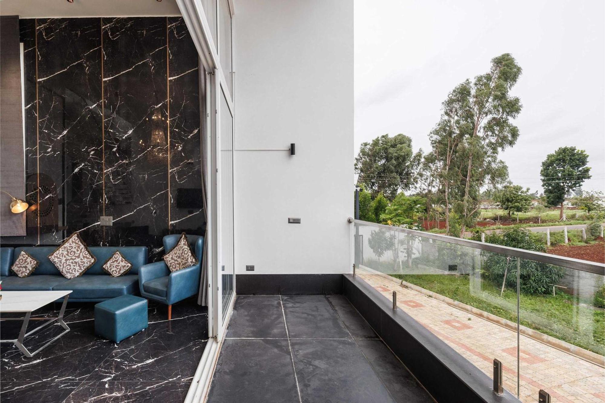 Celestial Sapphire Villa Pvt Pool Veg Food 4Bhk Dod Ballāpur Exterior foto