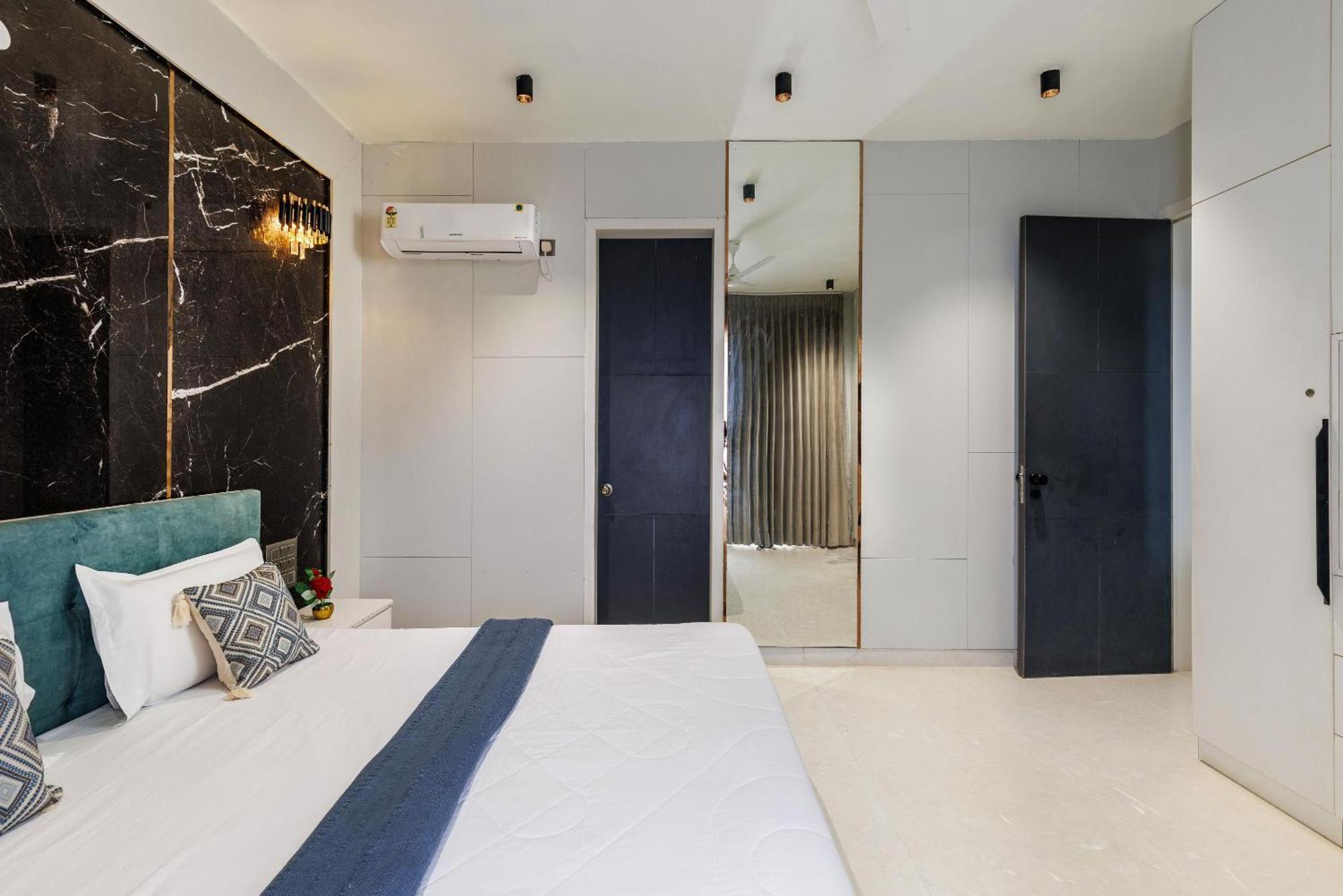 Celestial Sapphire Villa Pvt Pool Veg Food 4Bhk Dod Ballāpur Exterior foto
