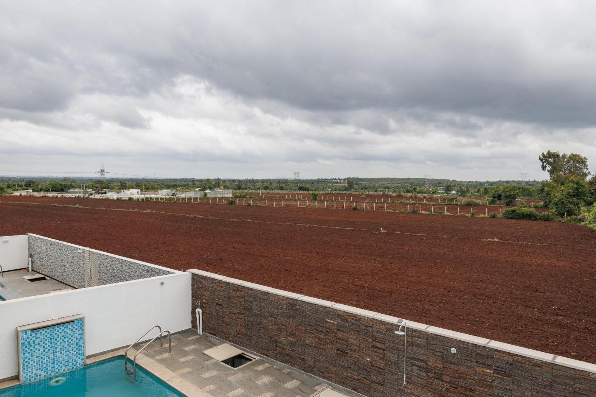 Celestial Sapphire Villa Pvt Pool Veg Food 4Bhk Dod Ballāpur Exterior foto