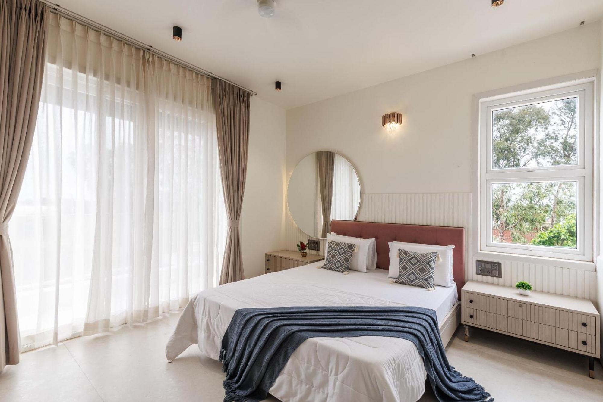 Celestial Sapphire Villa Pvt Pool Veg Food 4Bhk Dod Ballāpur Exterior foto